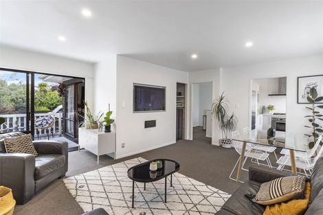 Photo of property in 2/37 Manuka Road, Bayview, Auckland, 0629