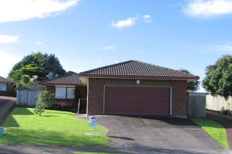 Photo of property in 2/50 Channing Crescent, Botany Downs, Auckland, 2010
