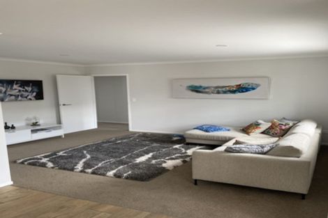 Photo of property in 27 Walter Lawry Road, Paerata, Pukekohe, 2124