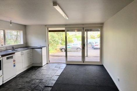 Photo of property in 318 West Coast Road, Glen Eden, Auckland, 0602