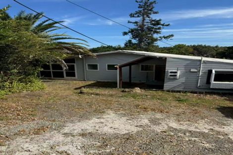 Photo of property in 28 Sunnyfield Crescent, Glenfield, Auckland, 0629