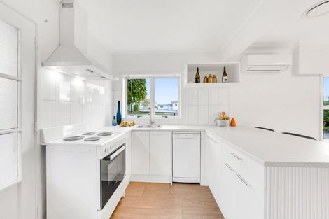 Photo of property in 1/10 Ranfurly Road, Papatoetoe, Auckland, 2104