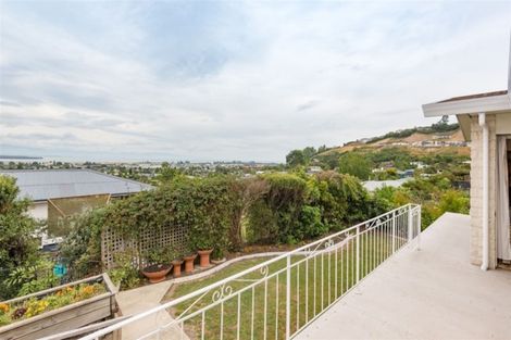 Photo of property in 2/104 The Ridgeway, Stoke, Nelson, 7011