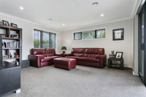 Photo of property in 33 Tulip Drive, Cambridge, 3434