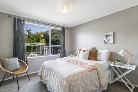 Photo of property in 3 Tui Road, Raumati Beach, Paraparaumu, 5032