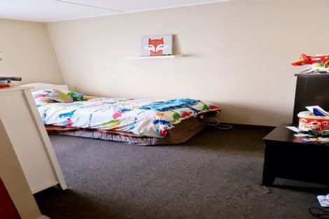 Photo of property in 138 Russell Street, Westport, 7825