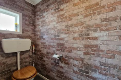 Photo of property in 74 Kauri Street, Miramar, Wellington, 6022