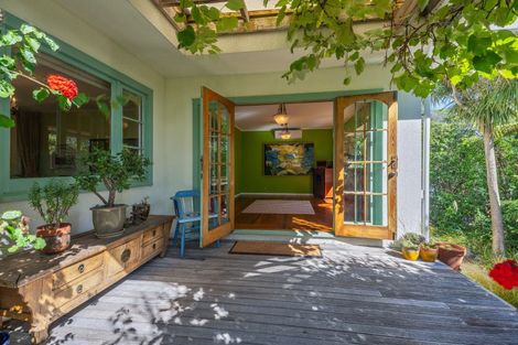 Photo of property in 42 Poplar Avenue, Raumati South, Paraparaumu, 5032