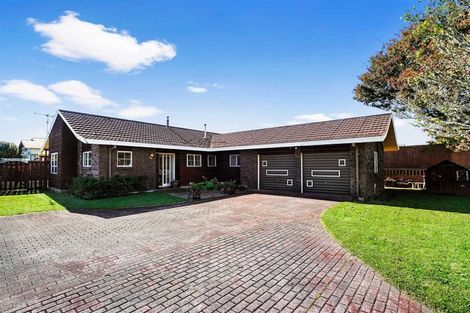 Photo of property in 224 Sandwich Road, St Andrews, Hamilton, 3200