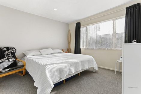 Photo of property in 14 Berkshire Terrace, Massey, Auckland, 0614