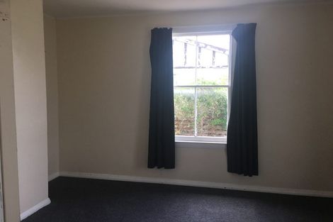 Photo of property in 15 Atkinson Street, Woodville, 4920