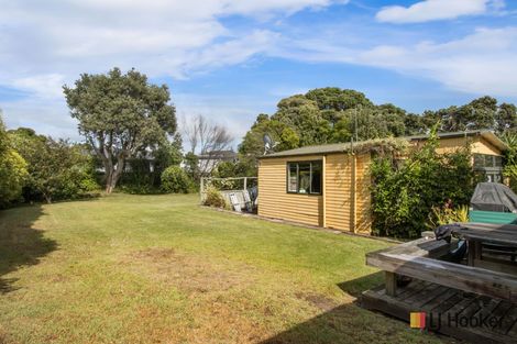 Photo of property in 50 Hillview Road, Waihi Beach, 3611