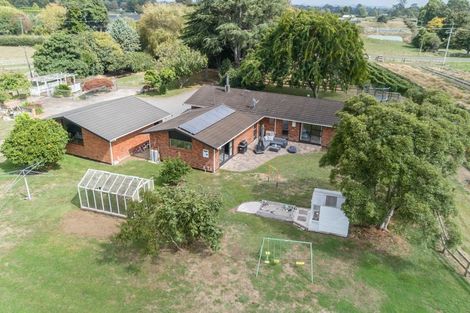 Photo of property in 84 Woodside Road, Matangi, Hamilton, 3284