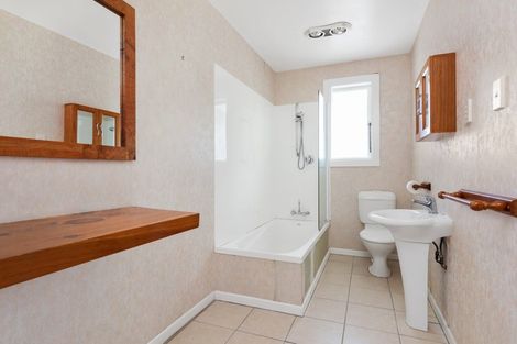 Photo of property in 51 Wairau Road, Picton, 7220