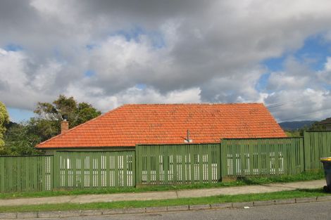 Photo of property in 229c Titirangi Road, Titirangi, Auckland, 0604