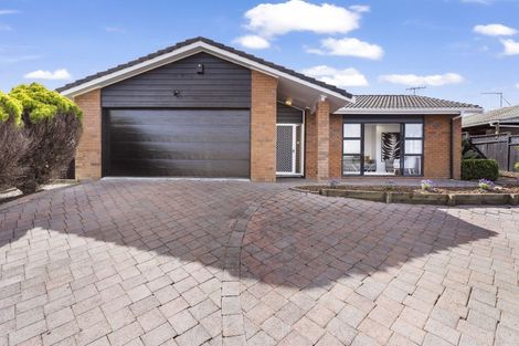 Photo of property in 13 Edendale Road, Somerville, Auckland, 2014