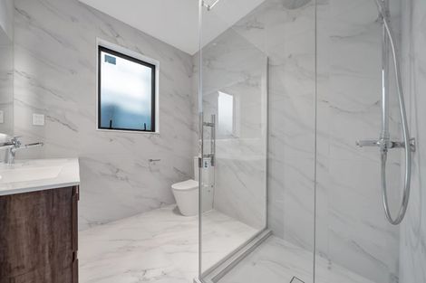 Photo of property in 5 Lawson Creek Street, Massey, Auckland, 0614