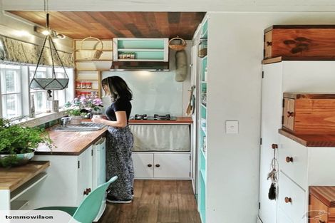 Photo of property in 197 Parker Road, Oratia, Auckland, 0604