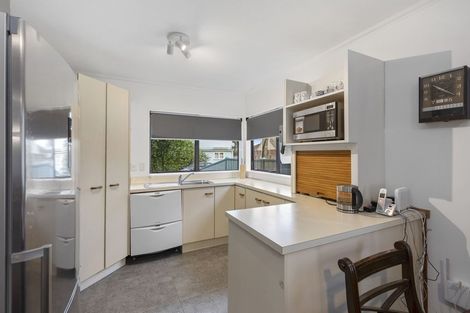 Photo of property in 2a Brasell Street, Fairfield, Lower Hutt, 5011