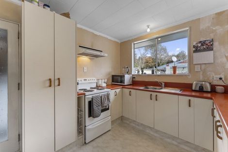 Photo of property in 2/1 Agate Grove, Birchville, Upper Hutt, 5018