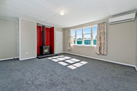 Photo of property in 53 High Street, Leeston, 7632