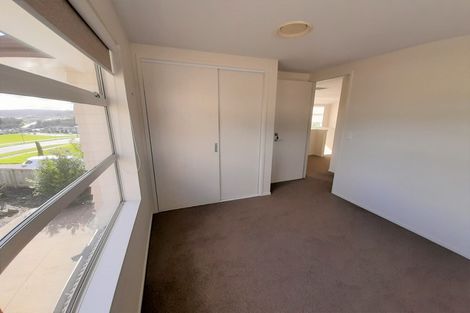 Photo of property in 12 Butler Stoney Crescent, Silverdale, 0932