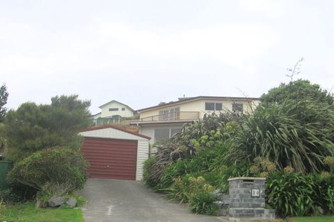 Photo of property in 14 Buccaneer Place, Grenada Village, Wellington, 6037