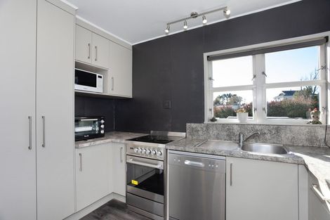 Photo of property in 10 Armagh Terrace, Marton, 4710