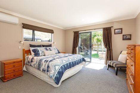Photo of property in 9 Chenin Place, Greenmeadows, Napier, 4112
