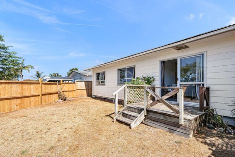 Photo of property in 12 Moki Place, Ruakaka, 0116
