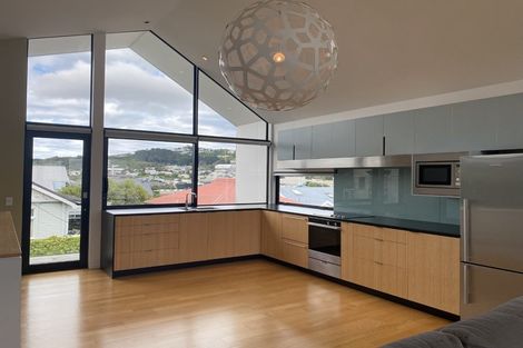 Photo of property in 76 Brougham Street, Mount Victoria, Wellington, 6011