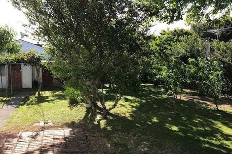 Photo of property in 27 Hautana Square, Woburn, Lower Hutt, 5010