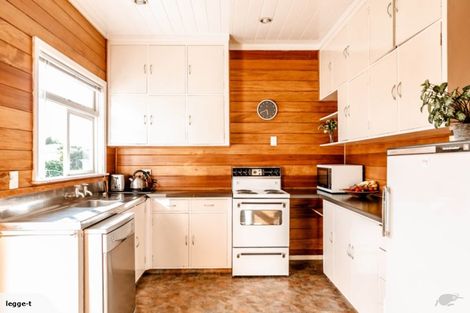 Photo of property in 609 Maddison Street, Akina, Hastings, 4122