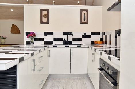 Photo of property in 7a Poulson Street, Addington, Christchurch, 8024