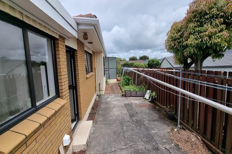 Photo of property in 4/110 Pakuranga Road, Pakuranga, Auckland, 2010