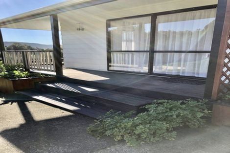 Photo of property in 15 Fenchurch Grove, Stokes Valley, Lower Hutt, 5019