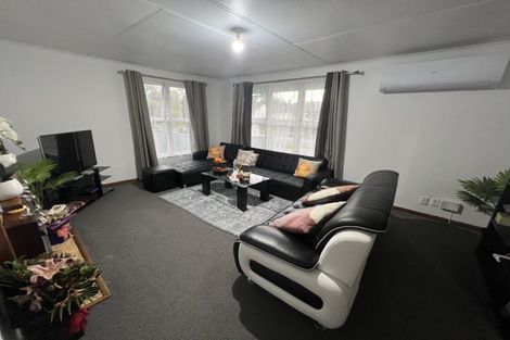 Photo of property in 16 Cardiff Street, Awapuni, Palmerston North, 4412