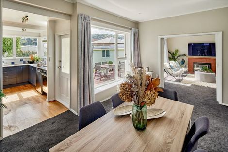 Photo of property in 4 Okura Grove, Boulcott, Lower Hutt, 5010