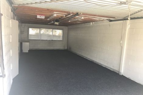 Photo of property in 2/162 Coronation Road, Hillcrest, Auckland, 0627