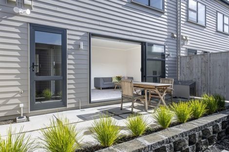 Photo of property in 45 Eugenia Rise, Totara Heights, Auckland, 2105