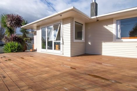 Photo of property in 45 Tararua Terrace, Cloverlea, Palmerston North, 4412