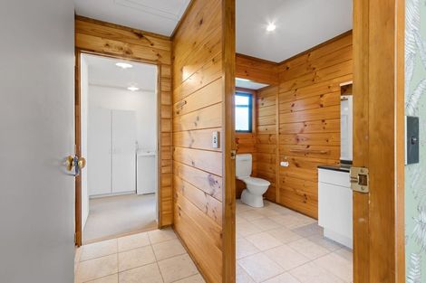 Photo of property in 3 Antonia Place, Kinloch, Taupo, 3377