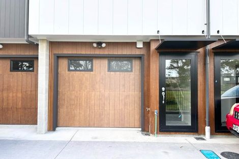 Photo of property in 56 Ara Mara Hua, Henderson, Auckland, 0612