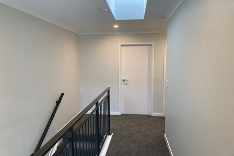 Photo of property in 23a O'meara Street, Swanson, Auckland, 0614