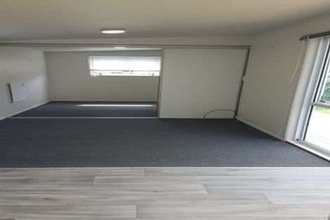 Photo of property in 5 Holgate Avenue, Herald Island, Auckland, 0618