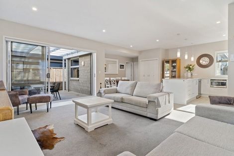 Photo of property in 68 Franks Way, Papamoa Beach, Papamoa, 3118