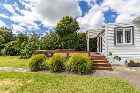 Photo of property in 17 Plassey Street, Havelock North, 4130