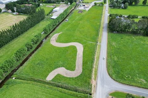 Photo of property in 61 Moore Road, Winton, 9781