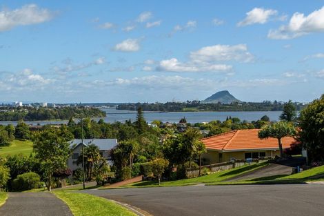 Photo of property in 70 Oteki Park Drive, Welcome Bay, Tauranga, 3112
