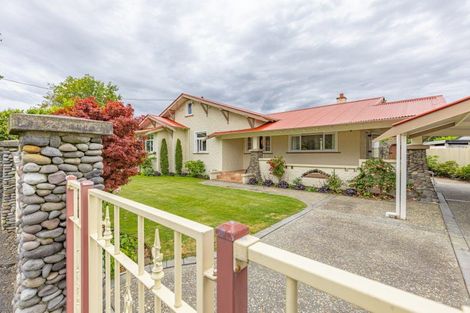Photo of property in 6 Grey Street, College Estate, Whanganui, 4500